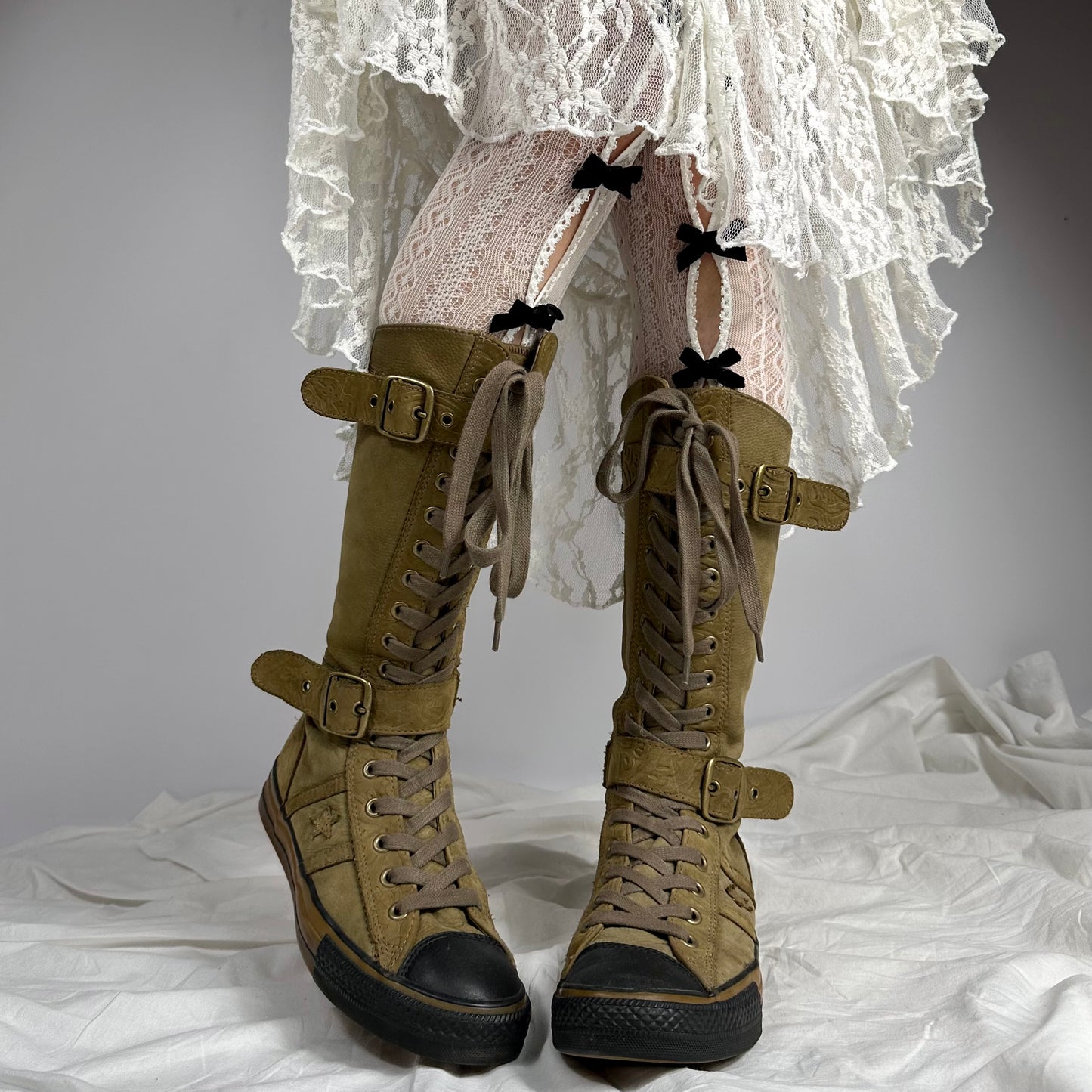 Converse Vintage Buckle Lace up Boots 38/39