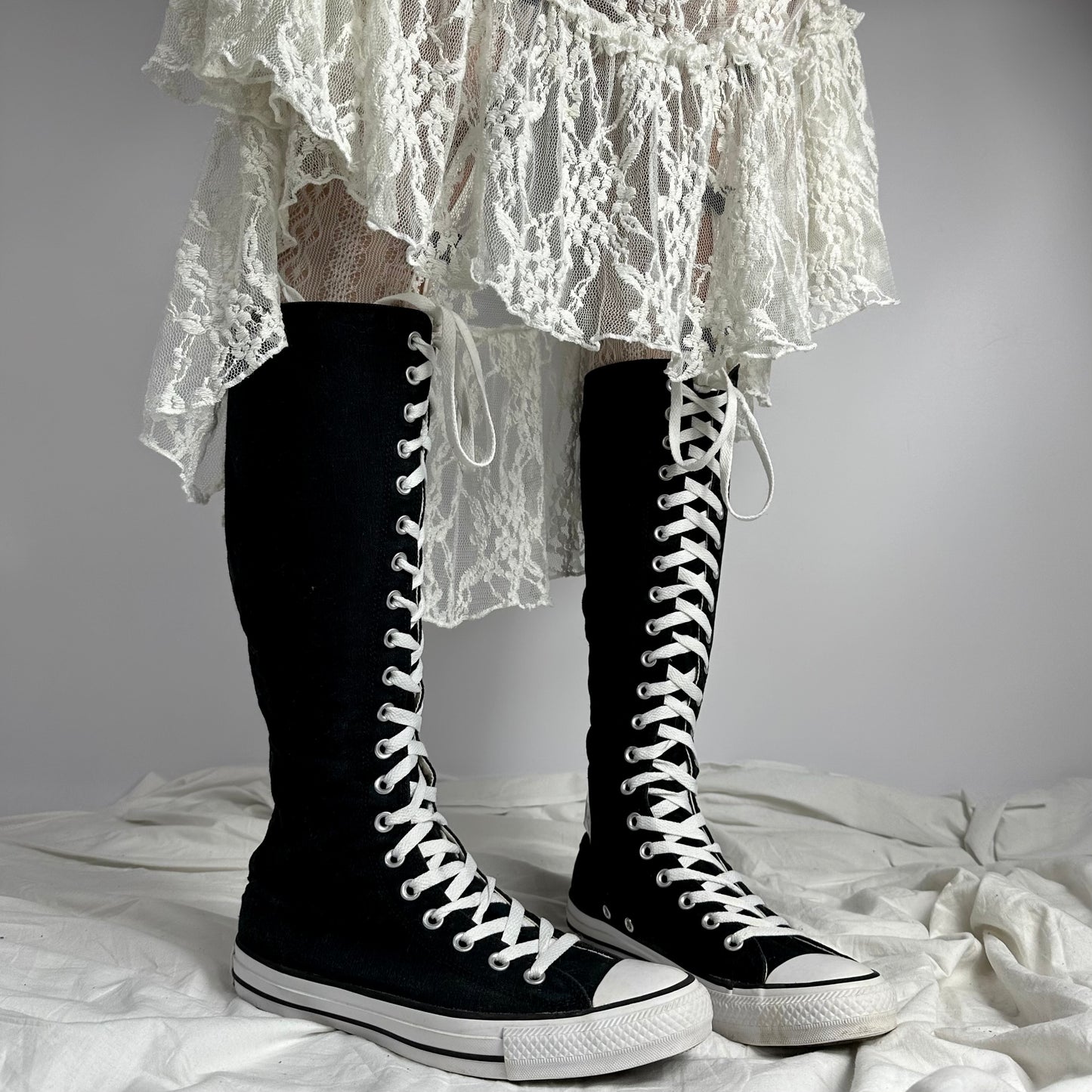 Converse Vintage Knee High Lace Up Boots 37.5& 40/41