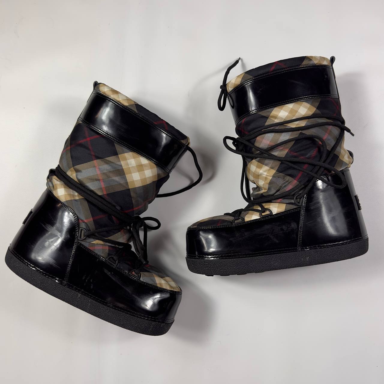 Burberry Vintage Plaid Snow Moon Boots