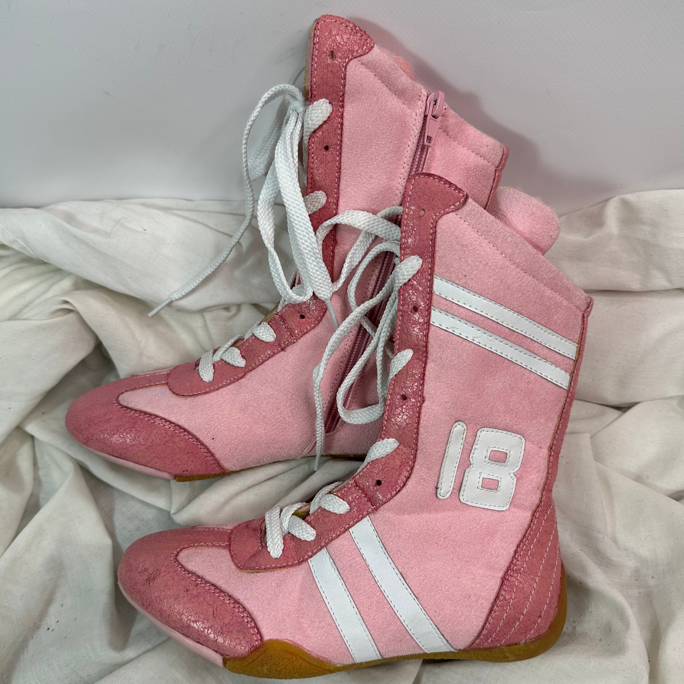 Vintage Deadstock Pink Boxing Boots – darina`s garms