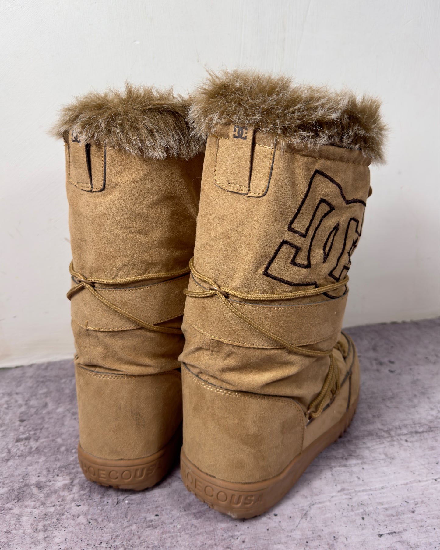 DC Chalet Vintage Rare Moon Boots 38/39