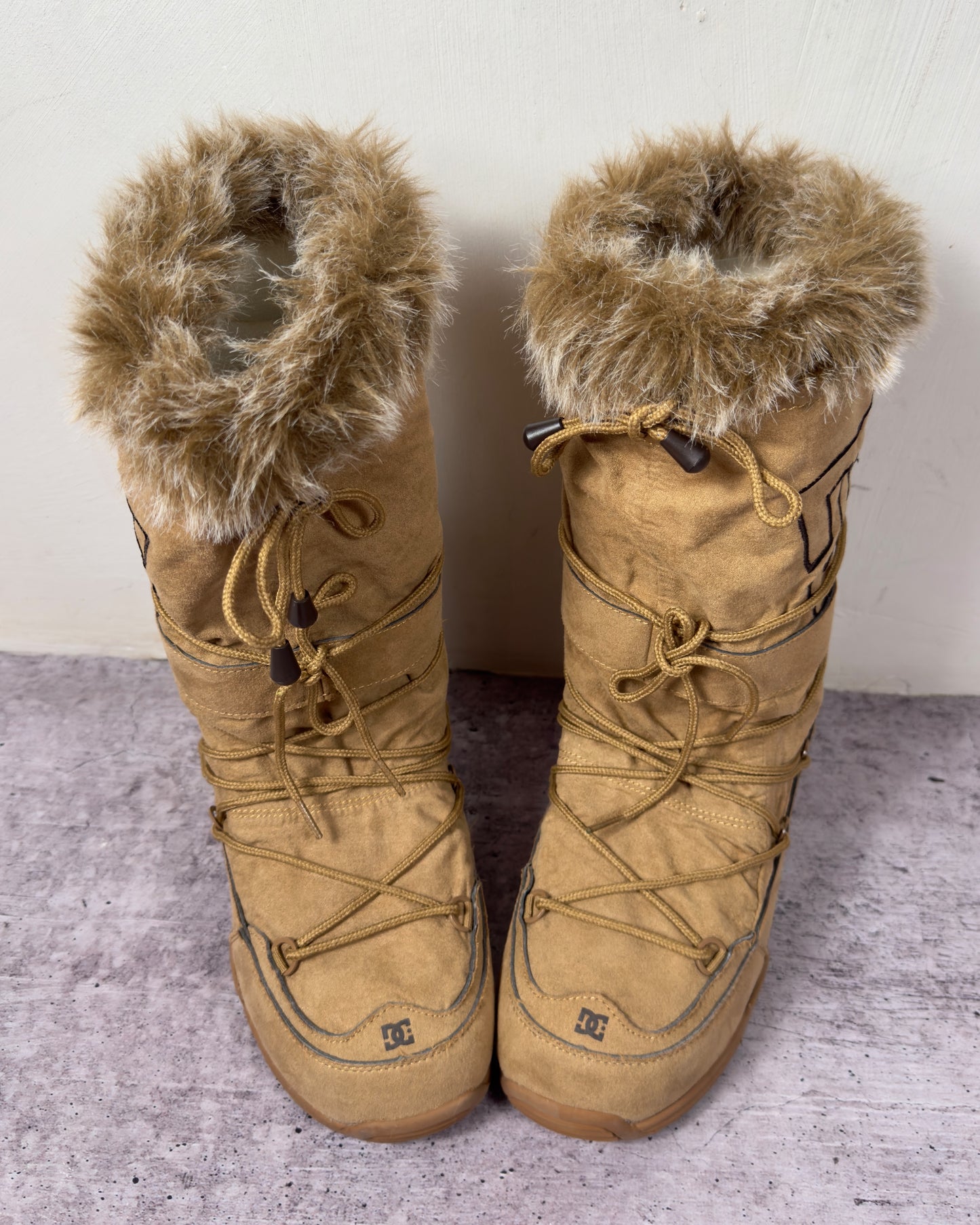 DC Chalet Vintage Rare Moon Boots 38/39