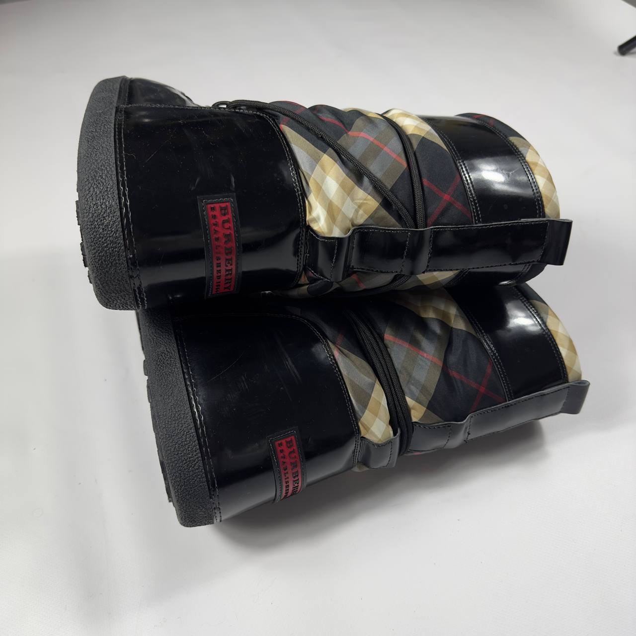 Burberry moon outlet boots