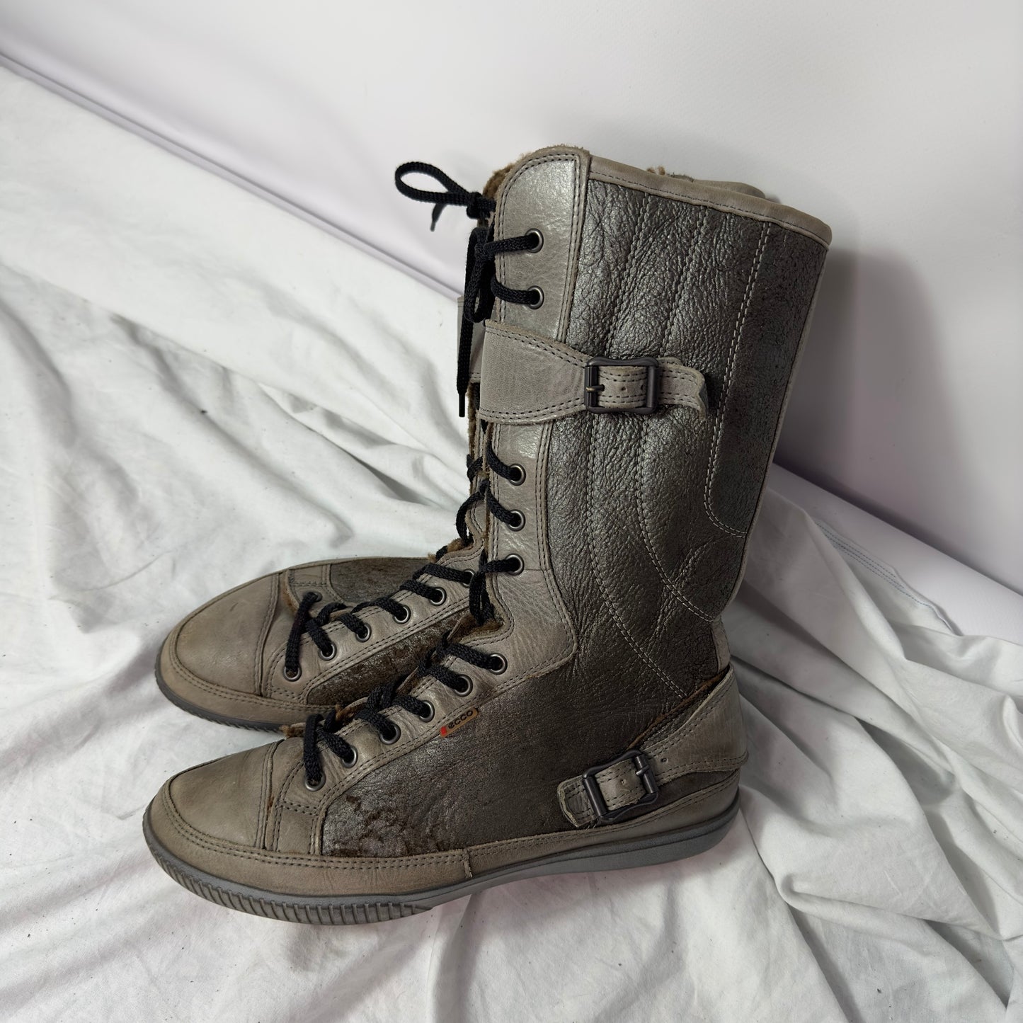 Ecco Vintage Lace Up Boxing Boots